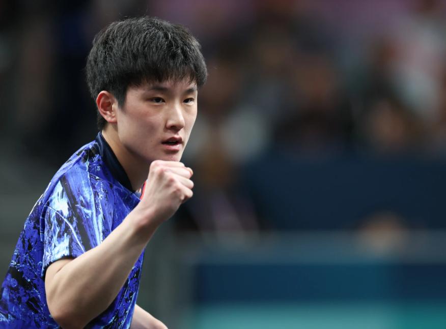 包含波兰队完胜日本队，林高远点燃赛场的词条