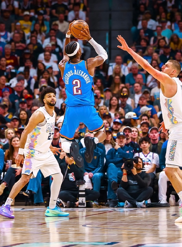 火箭鏖战掘金，麦科勒姆统治全场的简单介绍